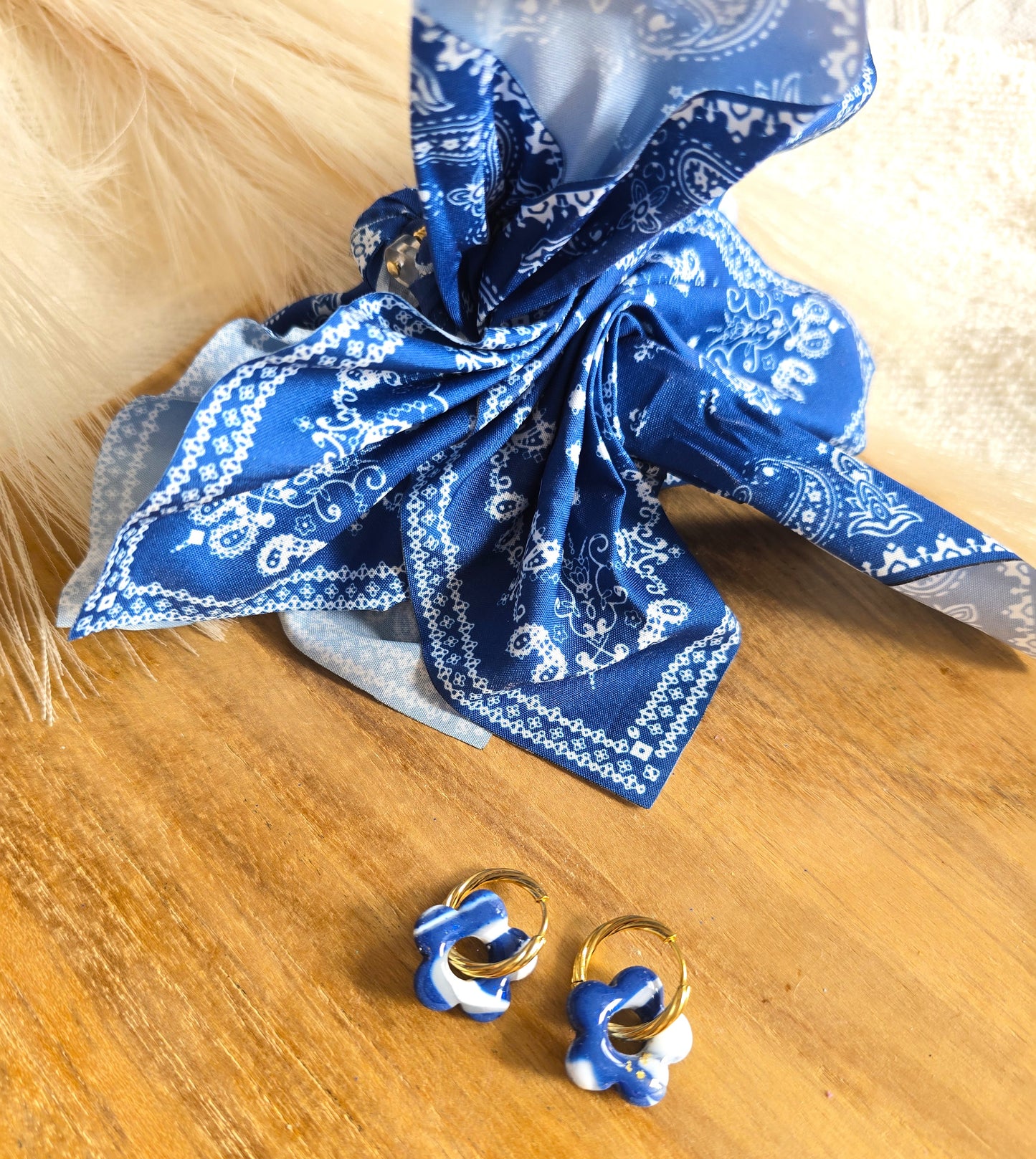 Box Pampilles Artisanales – pince bleu Assorti (Sans Créoles)