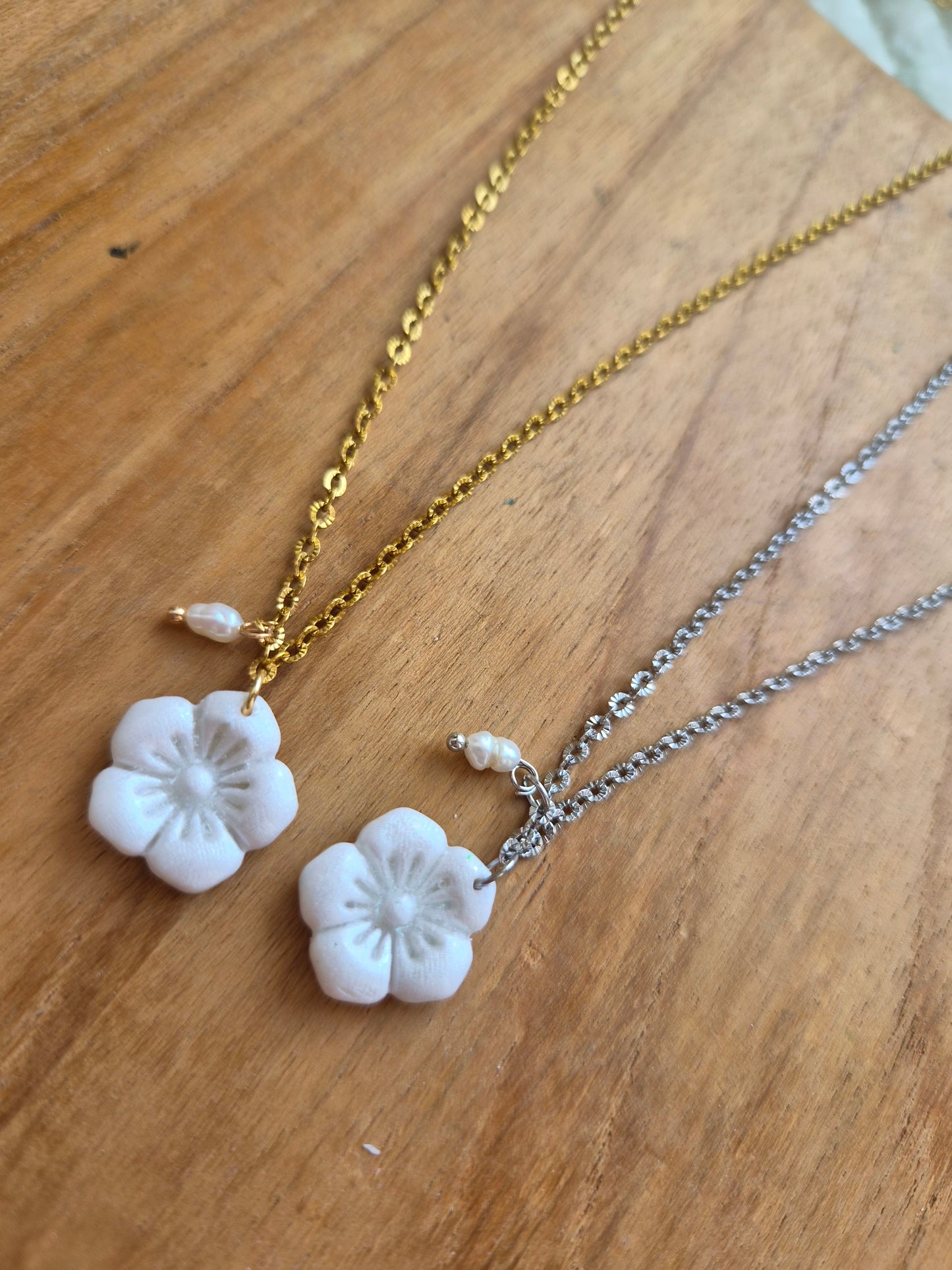 Collier Lou đ