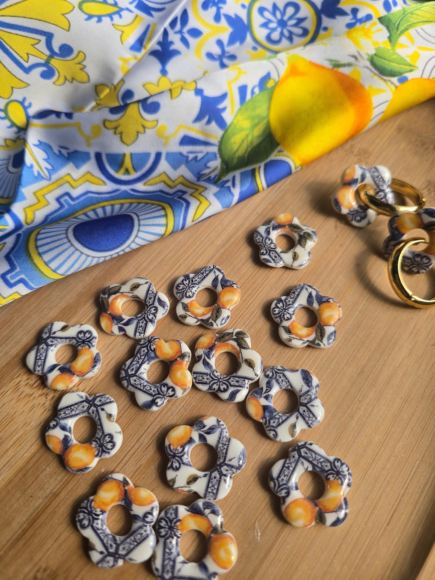 Box foulard + pampilles assortie ( sans créoles)