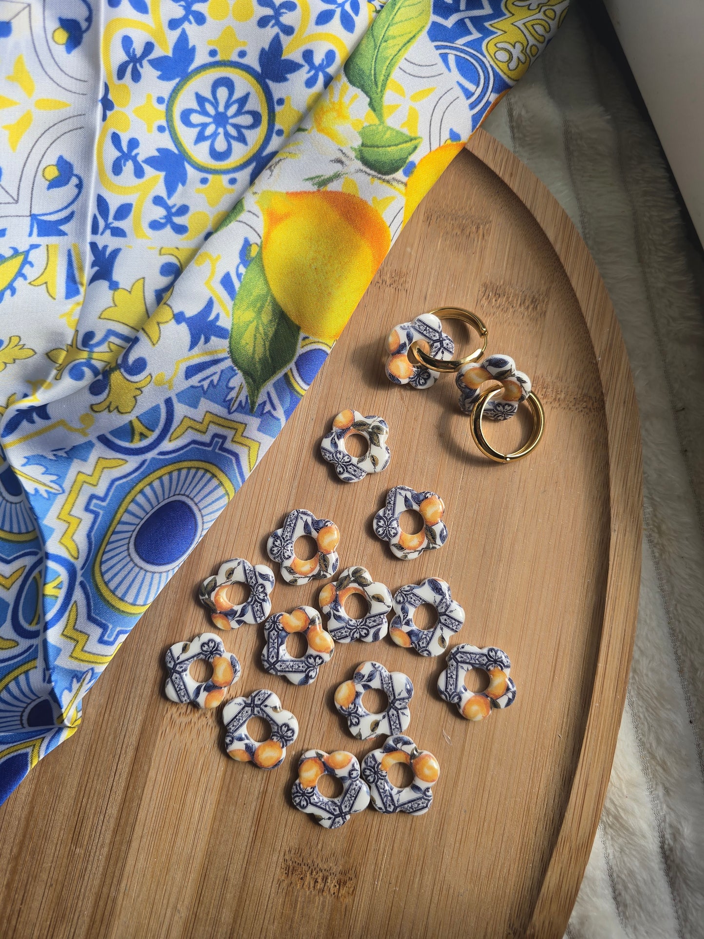 Box foulard + pampilles assortie ( sans créoles)