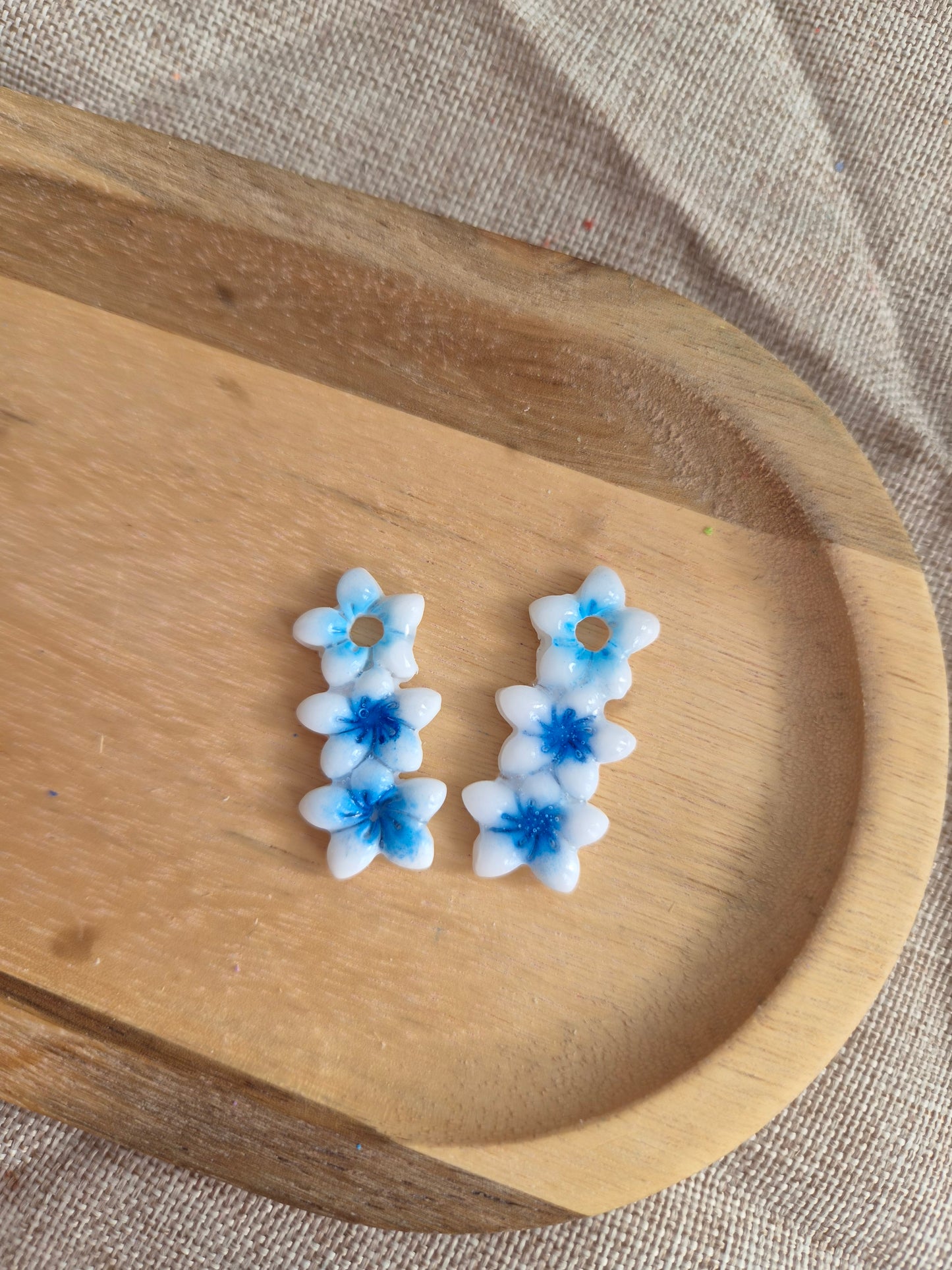 Lise bleu et blanc