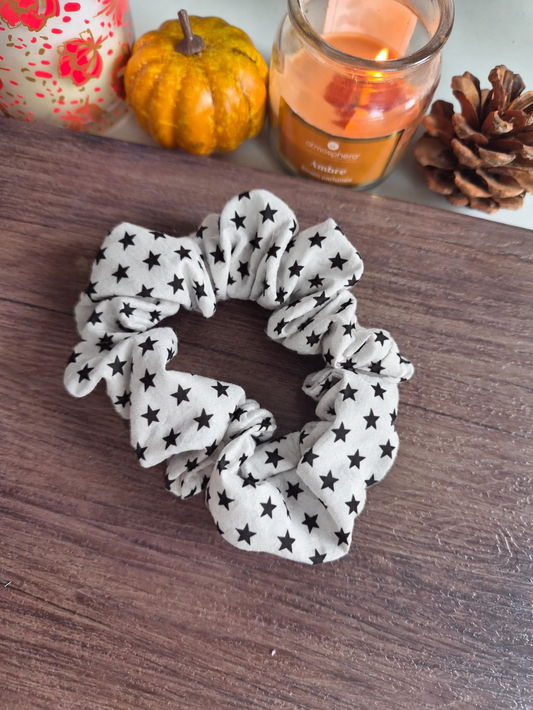 Chouchou classique - motif fond blanc étoile noir