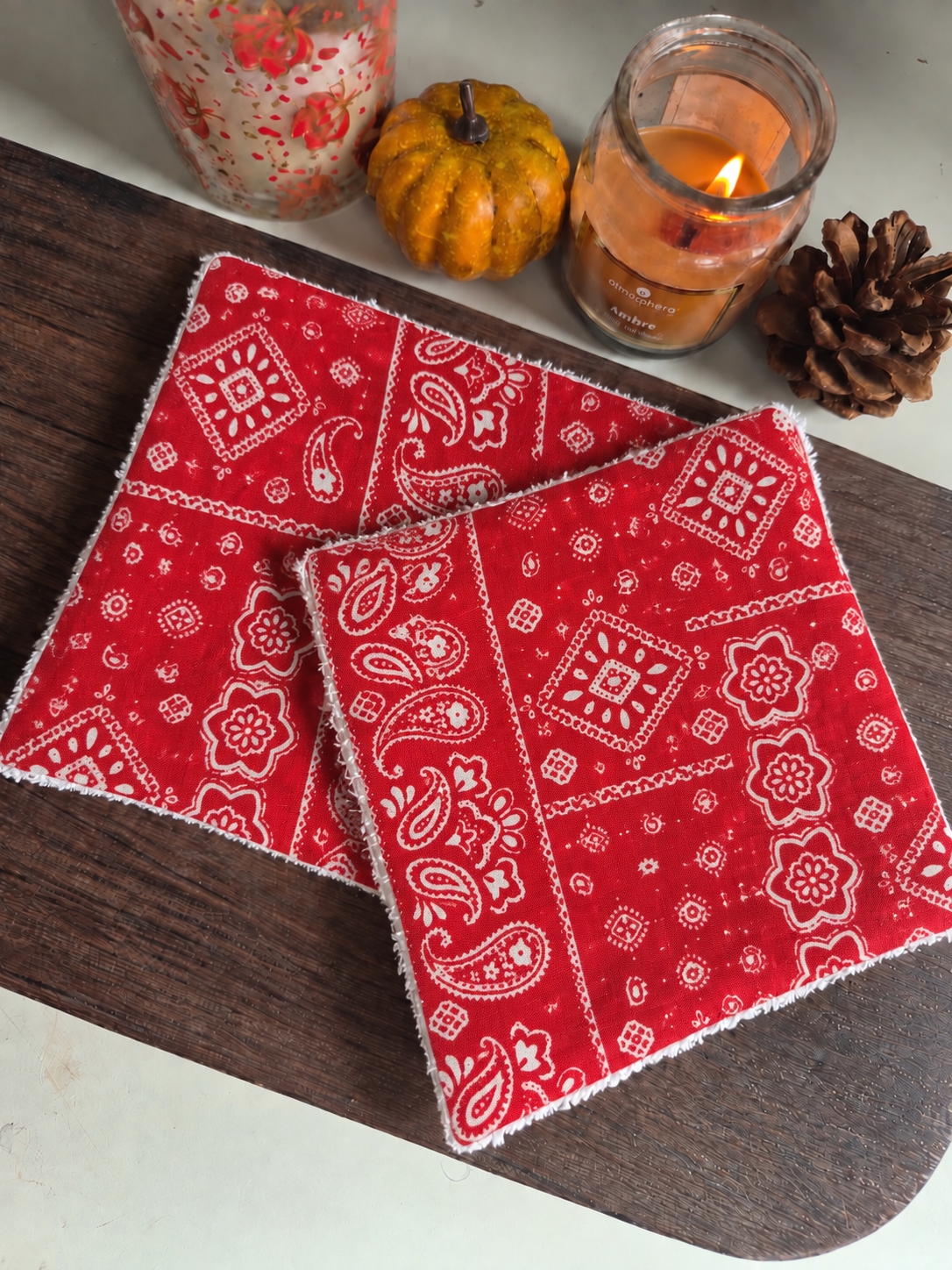 Cotons démaquillants (lot de 2) - motif bandana rouge