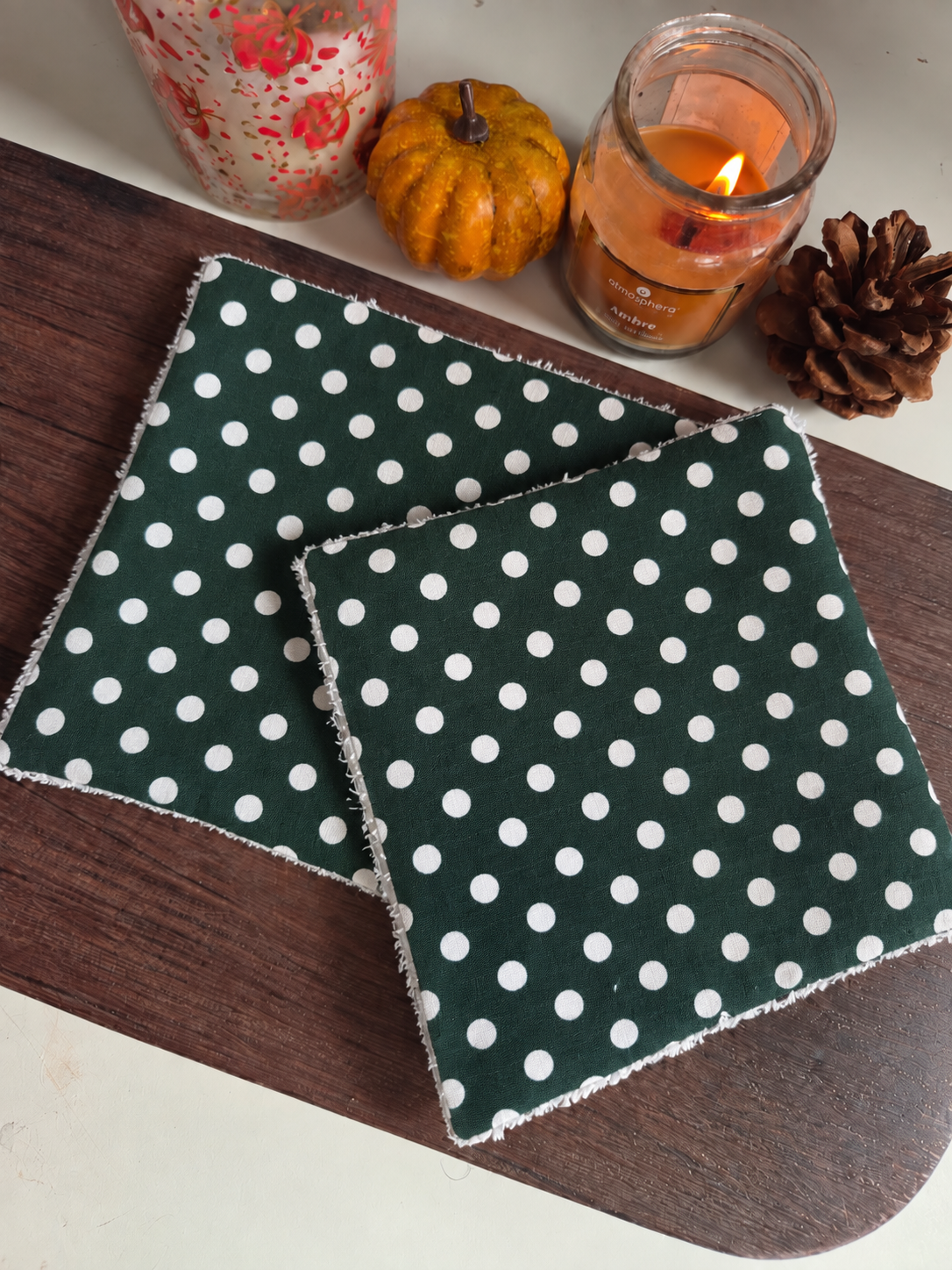 Cotons démaquillants - Motif vert pois blanc